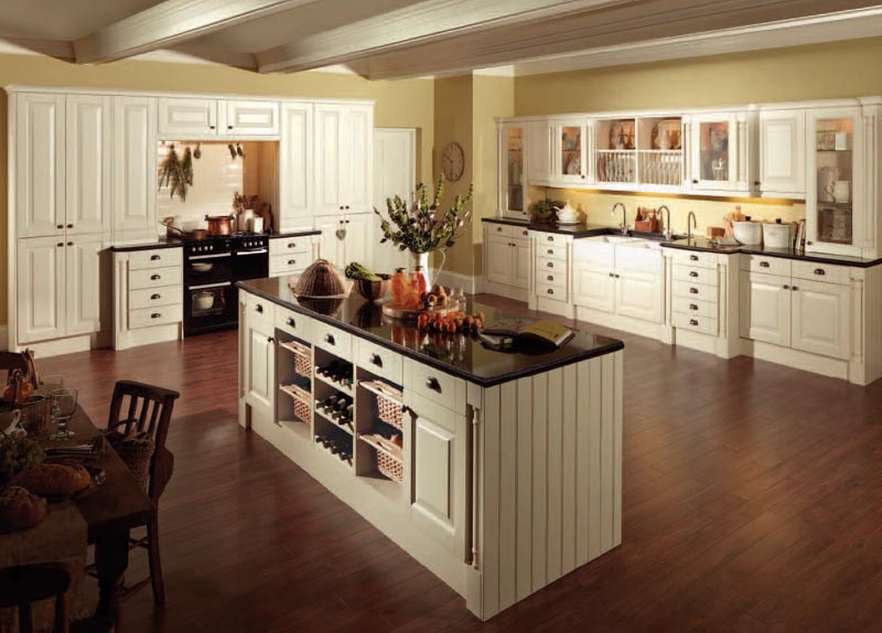 COLONIAL KITCHENS